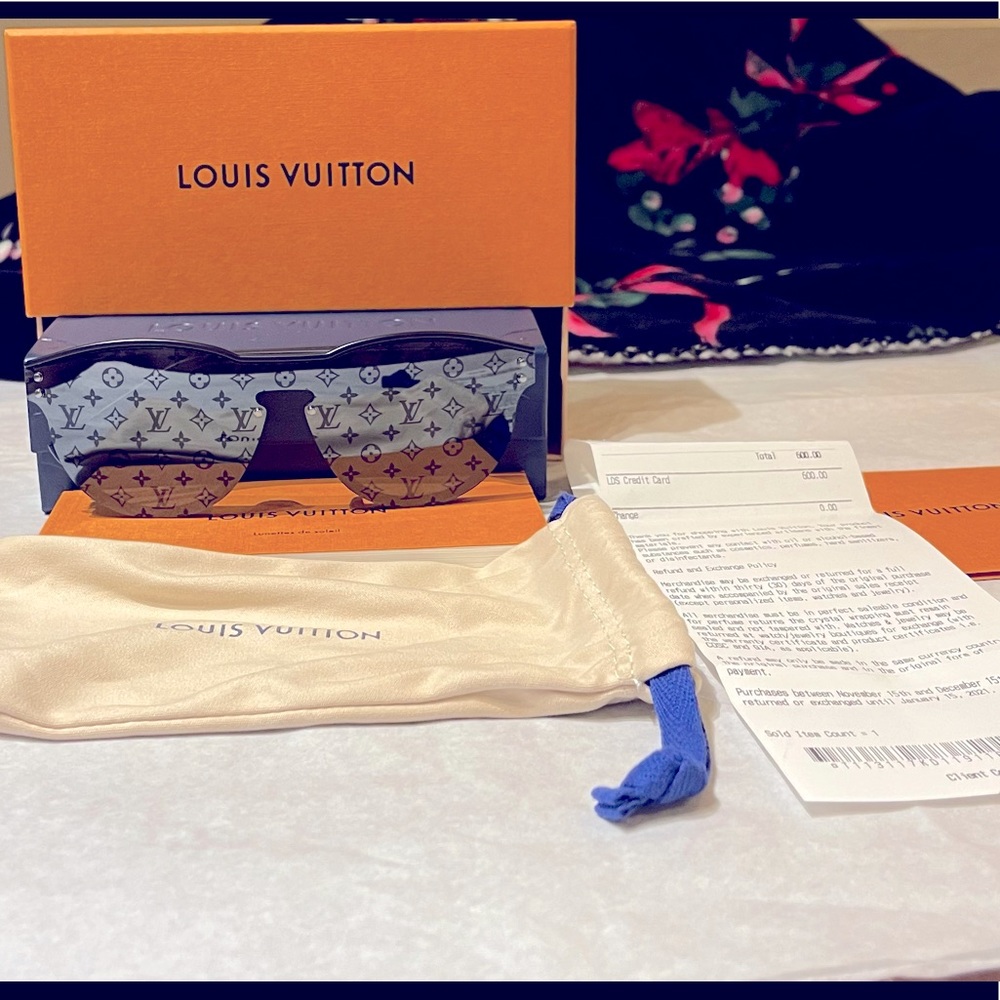 Brand new Louis Vuitton Signature Sunglasses